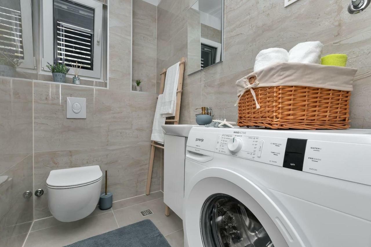 Charming Apartment Tissa With Sea View Makarska Luaran gambar